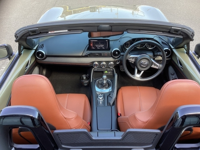 ロードスター1.5 ブラウン トップ