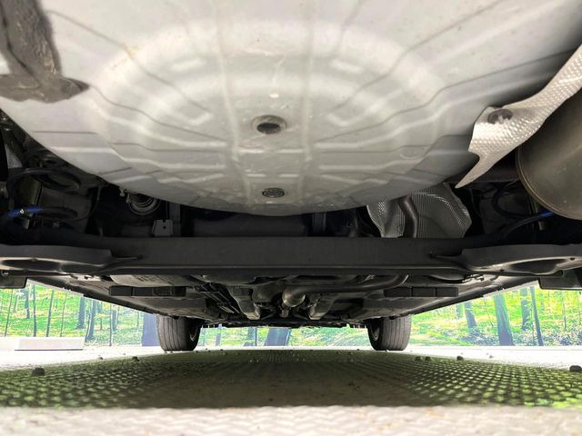 下回りがきれいなうちに、防錆加工の施工がオススメ。降雪地域はもちろん、沿岸部にお住いの方や、趣味でマリン・ウィンタースポーツをされる方にご好評いただいております。