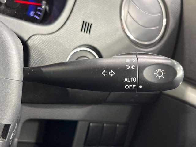 �y�I�[�g���C�g�z����̖��邳�ɉ����Ď����Ńw�b�h���C�g�̓_���E�������ł���@�\�ł�!���C�g�̕t���Y��E�����Y��Ȃǂ������Ȃ�A�J�̓���[���̑��s�����S!�g���l���ʉߎ����֗��ł��ˁ�