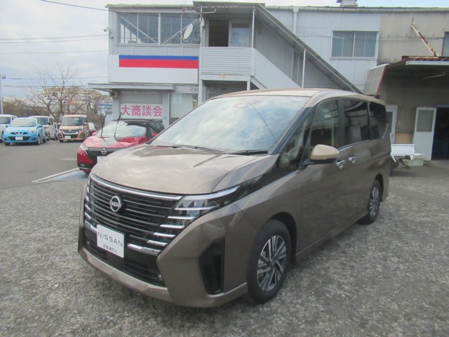 セレナ1.4 e-POWER ハイウェイスターV