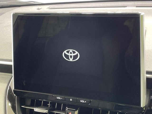 �y10.5�C���` �f�B�X�v���C�I�[�f�B�I�z���ʂ̃f�B�X�v���C��AppleCarPlay��AndroidAuto�����p�\�B�傫�ȉ�ʂŃX�}�z�i�r�A�v���������p���������܂���