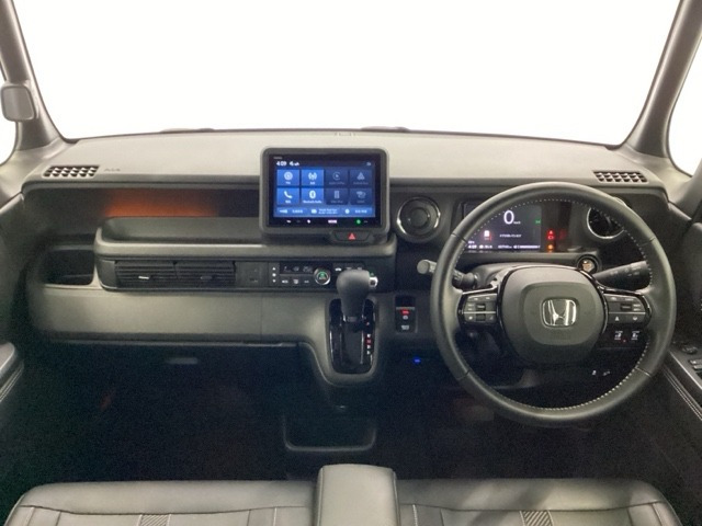 N-BOXカスタムコーディネートスタイル モノトーン