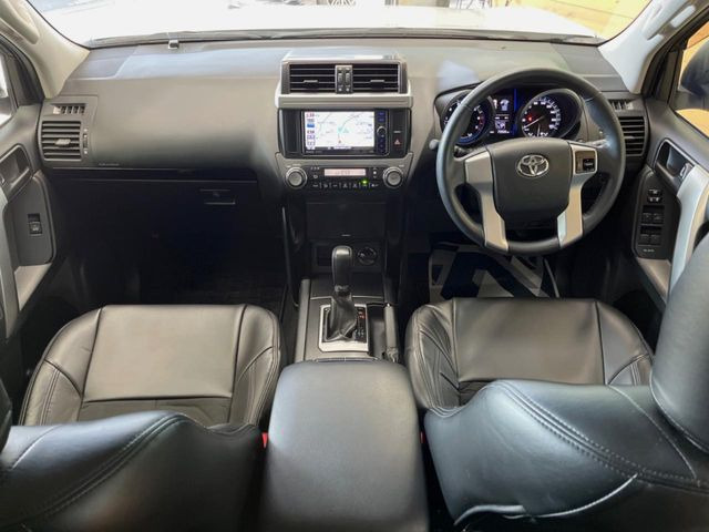 �O���[�v���݌ɐ���30,000��!!�S���̌n��X���烁�[�J�[�E�Ԏ��킸���Љ�o����̂ŁA���Ȃ��Ƀs�b�^���̂��Ԃ�������͂��ł���܂��͂��₢���킹��������