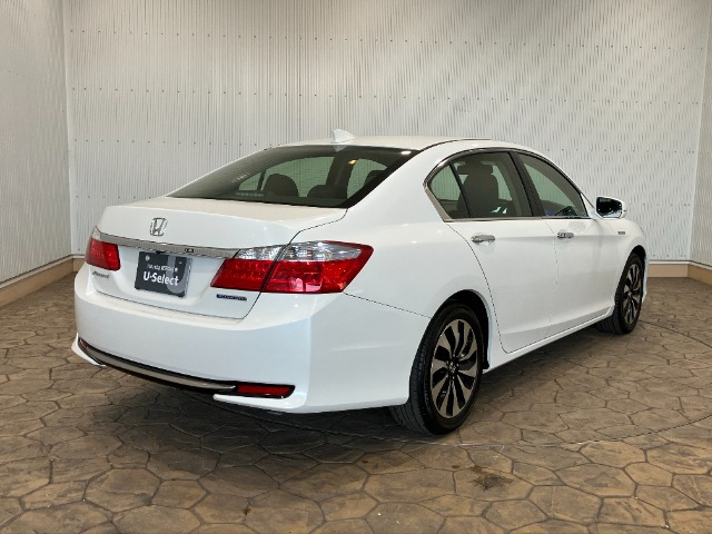 アコードハイブリッド2.0 LX