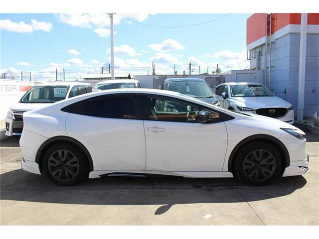 販売はご来店いただけるお客様限定です。同業者様への販売はお断りさせていただきます。車検無し車両の場合は、車検を取得したお支払い総額で表示しております。