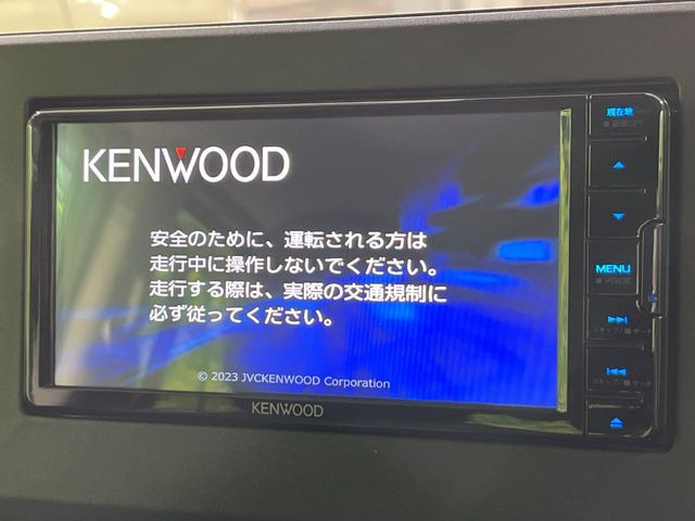 �y�i�r�Q�[�V�����z�g���₷���i�r�ŖړI�n�܂ł�������ē����Ă���܂��B�e��I�[�f�B�I�Đ��@�\���[�����Ă���A���Ԃ̉^�]������Ɋy�����Ȃ�܂�!!