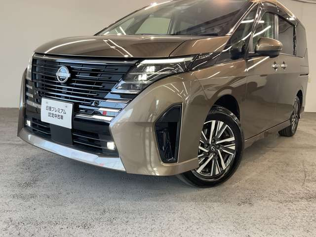 セレナ1.4 e-4ORCE ハイウェイスターV 4WD