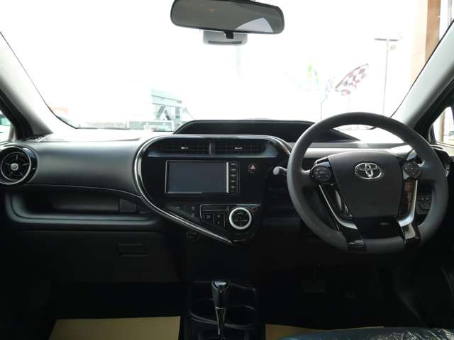 アクア1.5 S スタイルブラック