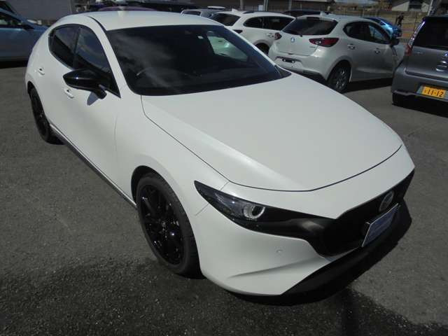 MAZDA3ファストバック1.8 XD ブラックトーンエディション