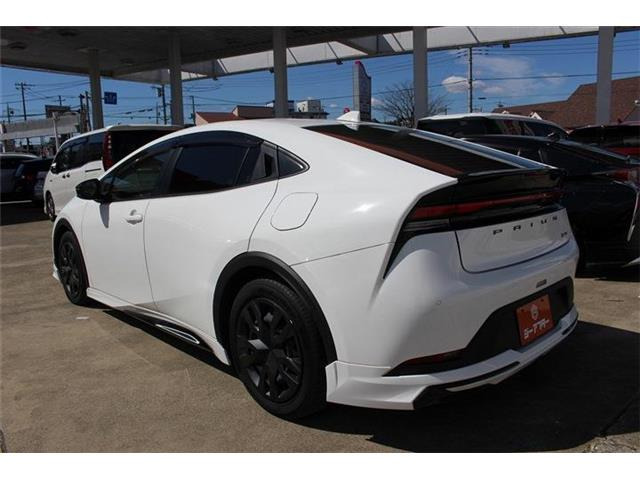 販売はご来店いただけるお客様限定です。同業者様への販売はお断りさせていただきます。車検無し車両の場合は、車検を取得したお支払い総額で表示しております。