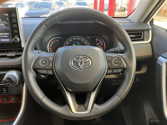 RAV42.0 アドベンチャー オフロードパッケージ 4WD