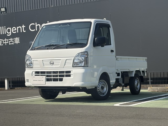 クリッパートラックDX セーフティパッケージ 4WD