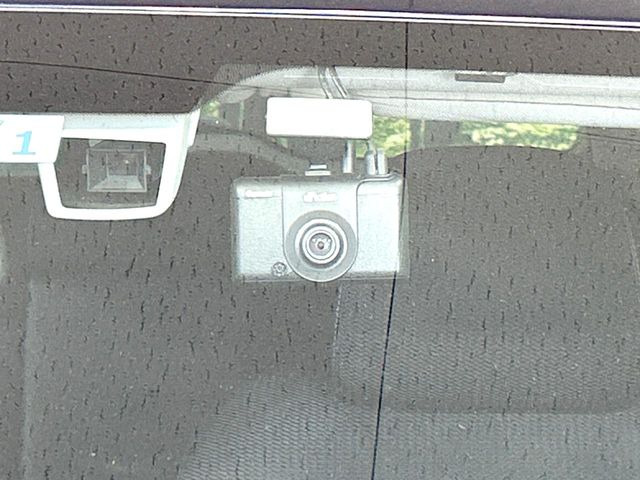 �y�h���C�u���R�[�_�[�z�h���C�u���R�[�_�[����!���s���͂������A������^�]�⎖�̂ɑ��������ہA�f���ŋL�^���A����̃��X�N�ɔ����܂��B���L�^�pSD�J�[�h�͂��q�l�����g�ł��������������K�v������܂��B