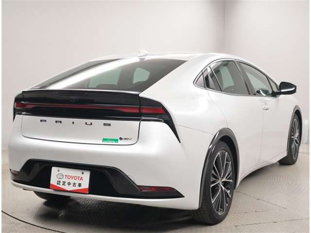 プリウス2.0 Z