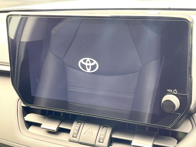 【10.5インチナビ】高級感とインパクトのある大画面ナビを装備。各種オーディオ操作はもちろん、スマホ連携もできる利便性の高いナビです♪