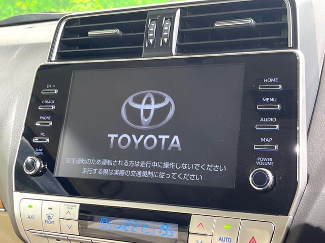 �y9�C���` �f�B�X�v���C�I�[�f�B�I�z���ʃf�B�X�v���C�ւ������̃X�}�[�g�t�H���ƘA�g���āA�i�r��bluetooth�ł̉��y�Đ����\�ł���f�U�C���͂�����񑀍쐫���ǍD!�ʓr�i�r�@�\�̎�t�\�ł���