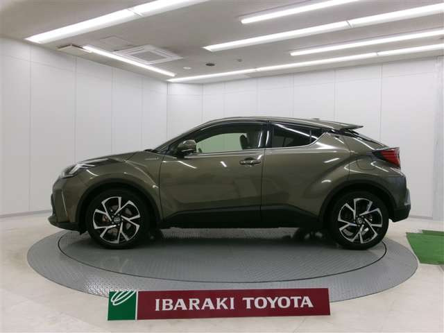 C-HRハイブリッド 1.8 G