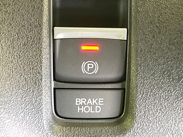 �y�d���p�[�L���O�u���[�L�z�p�[�L���O�u���[�L�͕֗��ȓd����!�{�^����ő���ł��A�A�N�Z���𓥂߂Ύ����ŉ�������܂��􃌃o�[��y�_���������̂ŉ^�]�ȉ����������肵�܂��ˁ�