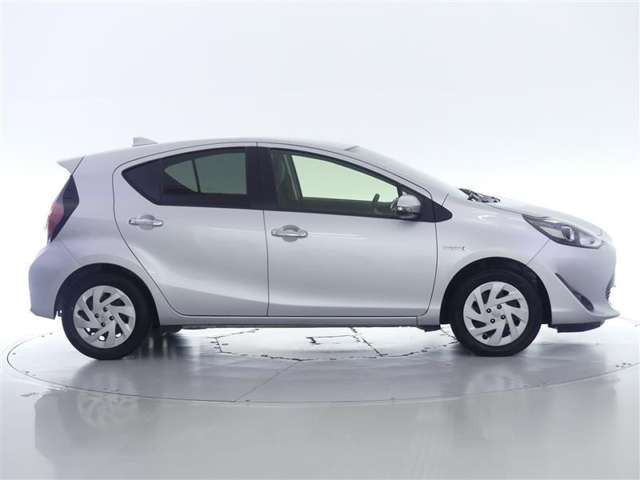 アクア1.5 S スタイルブラック