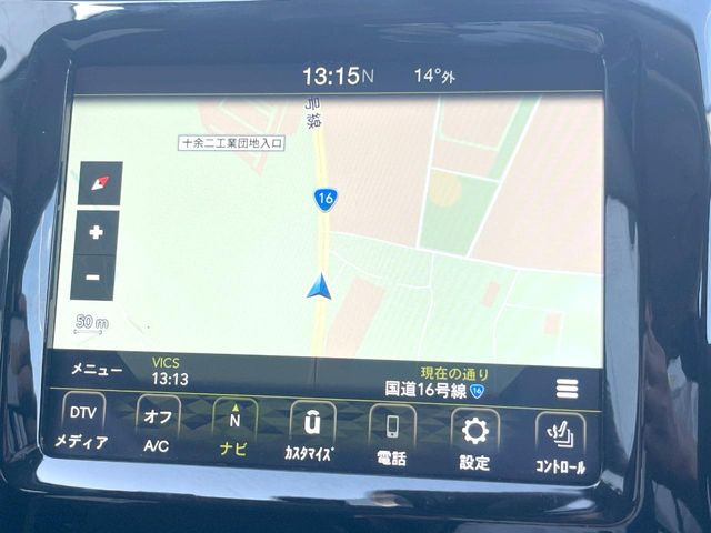 �������i�r:��̊��̂���i�r�́A����������ԓ������o���Ă���܂��B�I�[�f�B�I�@�\���[�����Ă���܂��̂ŁA�^�]�����y���߂܂���