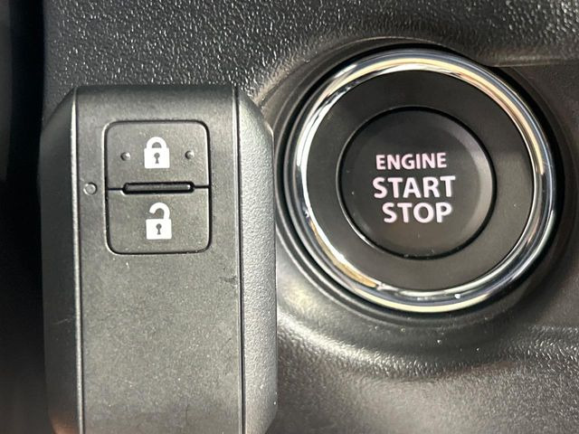 �y�L�[���X�X�^�[�g�V�X�e���z�J�o����|�P�b�g�ɓ��ꂽ�܂܂ł��h�A�̎{���E�������\�ȃX�}�[�g�L�[�𑕔��B�G���W���̃I���E�I�t�����J�M�����o���K�v����������Ƃ��Ă��֗��ł���