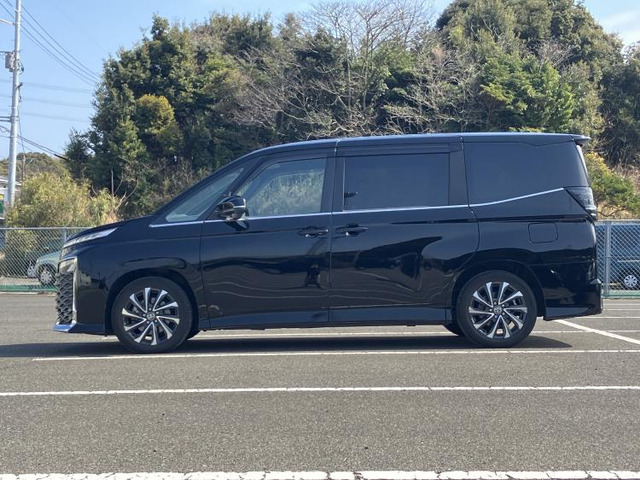 ヴォクシー2.0 S-Z