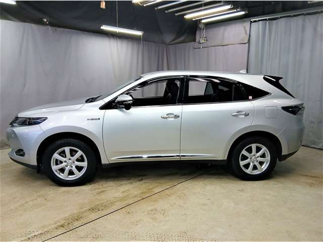 ハリアー2.5 ハイブリッド E-Four エレガンス 4WD