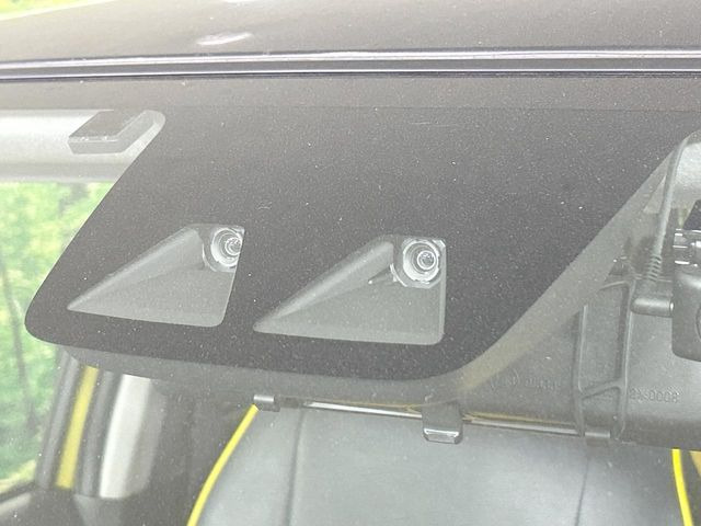 �y�g���^�Z�[�t�e�B�Z���X�z���s���ɑO���̎ԗ�����F�����A�Փ˂������Ȏ��͌x��ƃu���[�L�ŏՓˉ���Ɣ�Q�y�����A�V�X�g�B�����S�Ƀh���C�u�����y���݂��������܂��B