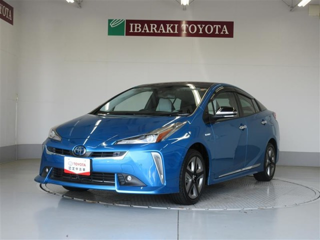 プリウス1.8 A プレミアム ツーリングセレクション E-Four 4WD