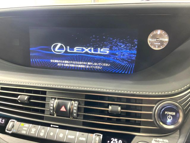 �y10.3�C���`���C�h�i�r�z�������ƃC���p�N�g�̂����^���C�h�i�r�𑕔��B�e��I�[�f�B�I����͂������A�������C�h��ʂł̃}�b�v2�����\���ȂǁA���֐��������i�r�ł���