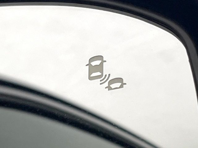 �y�u���C���h�X�|�b�g�C���t�H���[�V�����z���s���A�h�A�~���[�̎��p�ɂȂ�₷���ӏ��Ɍ㑱�Ԃ��ڋ߂���ƃT�C�h�~���[�t�߂Ɍx����\���A�h���C�o�[�ɒ��ӊ��N�����Ă���܂��B