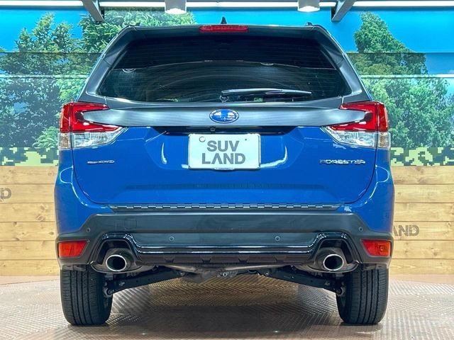 安心の最長10年・走行無制限保証(有償)をご用意。保証内容も充実はもちろん、無料点検&オイル交換や、年中無休の全国・24時間ロードサービスも付帯されておりますのでご安心下さい。