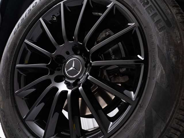 �y �J�X�^�}�C�Y �z�y�C���g�A�X���[�N�t�B�����ȂǂŃi�C�g�p�b�P�[�W�̎d�l���Č�������A�t�����g�O������ʃ��f���̂��̂ɑւ��Ă݂���B�z�C�[����L�����p�[�̃y�C���g�����𖣂�����|�C���g�̂ЂƂB