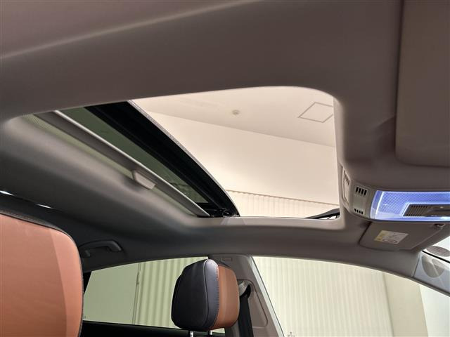 アルテオンTSI 4モーション エレガンス 4WD