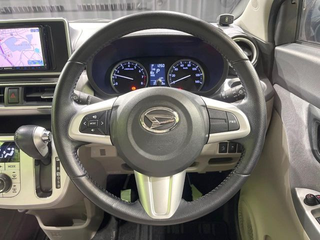 �y�����v�����X�e�A�����O�z�㎿�Ȋv���g�p���邱�ƂŁA��ɂ����������݂ƂĂ��^�]���₷���n���h���ł���