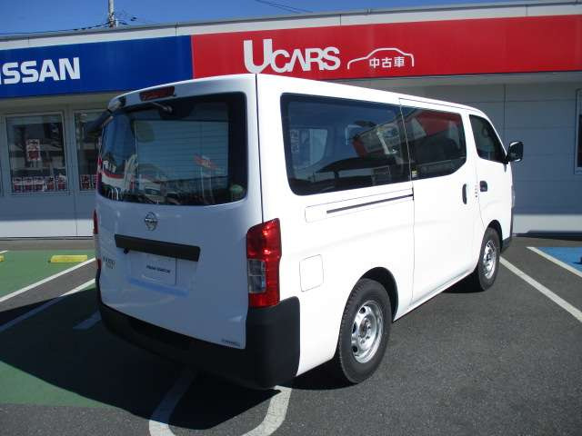 NV350キャラバン2.5 DX ロング ディーゼル 4WD