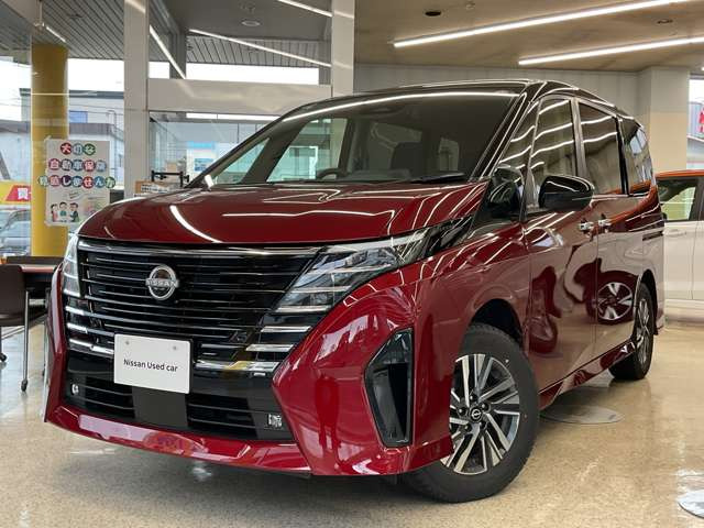 セレナ1.4 e-4ORCE ハイウェイスターV 4WD