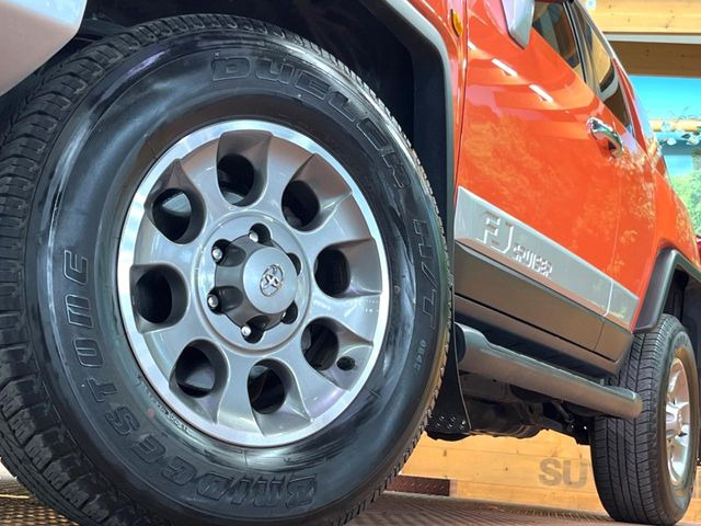 �y����17�C���`�A���~�z�C�[���z�O�ςɃ}�b�`���������A���~�z�C�[���𑕒����Ă���܂��B�e��ЊO�A���~�z�C�[����A�X�^�b�h���X�^�C�����戵�����Ă���܂��B���񂲑��k����������