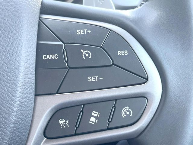 ���A�_�v�e�B�u�N���[�Y�R���g���[��:�O�̎ԂƂ̎Ԋԋ��������ɂƂ�A��葬�x�Ŏ������s���Ă���鎟����̃N���[�Y�R���g���[��!��ɍ������H�⎩���Ԑ�p���H�Ŏg�p����֗��ȋ@�\�ł�!