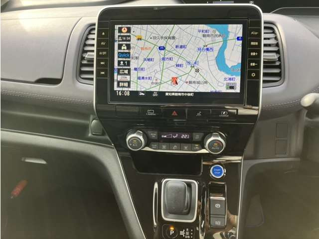 セレナ1.2 e-POWER ハイウェイスターV