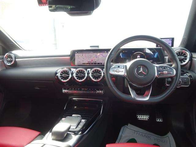 AクラスAMG A35 4マチック 4WD