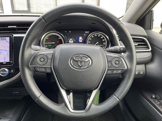 �y�����v�����X�e�A�����O�z�㎿�Ȋv���g�p���邱�ƂŁA��ɂ����������݂ƂĂ��^�]���₷���n���h���ł���