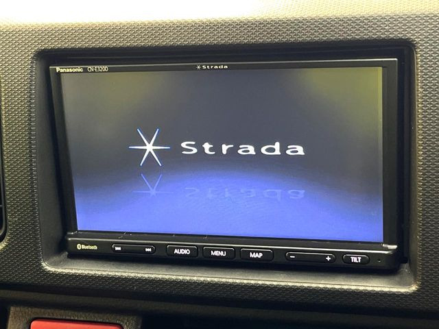 �y�i�r�Q�[�V�����z�ړI�n�܂ł�������ē����Ă����g���₷���i�r�BBluetooth�ڑ�����΂������̃X�}�z��MP3�v���C���[�̉��y���Đ��\!�����̉^�]������Ɋy�����Ȃ�܂�!!