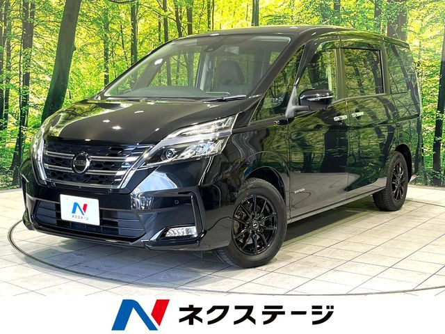 セレナ（日産）2.0 XV 中古車画像