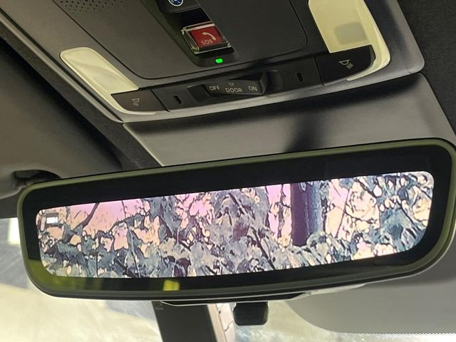 �y�A�h�o���X�h���[���~���[�z��Ȃ̑傫�ȉו��⓯��҂Ō�����m�F���Â炢���ł����S!�J�������B�e�����ԗ�����̉f�������[���~���[���ɕ\���B�N���A�Ȏ��E�ŏ󋵂̊m�F���\�ł�!