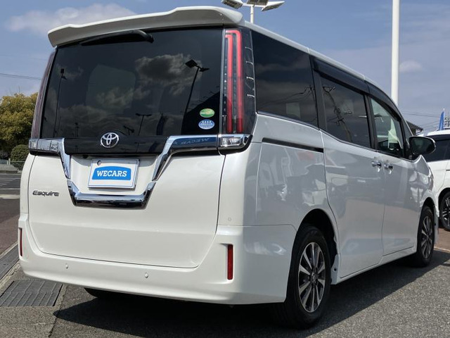 エスクァイア2.0 Gi プレミアムパッケージ