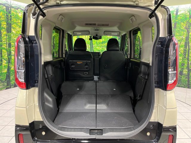 ���i�̂���������ʋ΁A���}���ɏ\���ȉ׎��X�y�[�X���m�ۂ��Ă���܂��B�Z�J���h�V�[�g��|���ƁA�傫�ȉו��̐ύڂ��\�ł���