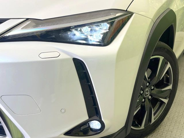 �y�O��LED�w�b�h���C�g�z�X�^�C���b�V���Ȍ����ڂ̎O��LED�w�b�h���C�g�𑕔���X�^�C�������łȂ��A��Ԃ̑��s�����E�ǍD�ň��S���Ă���肢�������܂��B