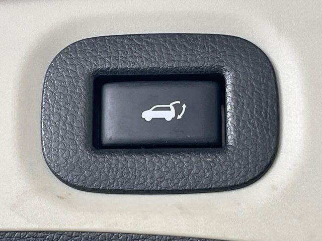 �y�p���[�o�b�N�h�A�z�X�}�[�g�L�[��^�]�Ȃ̃{�^�������������Ń��A�Q�[�g�������ŊJ���܂�!�ו��������Ă��鎞��A�����ʒu�ɂ���o�b�N�h�A��߂�ۂɕ֗��ȋ@�\�ł���