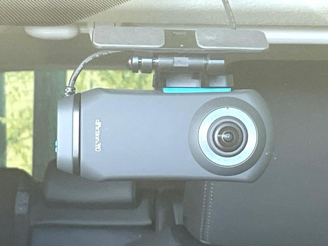 �y�h���C�u���R�[�_�[�z�h���C�u���R�[�_�[����!���s���͂������A������^�]�⎖�̂ɑ��������ہA�f���ŋL�^���A����̃��X�N�ɔ����܂��B���L�^�pSD�J�[�h�͂��q�l�����g�ł��������������K�v������܂��B